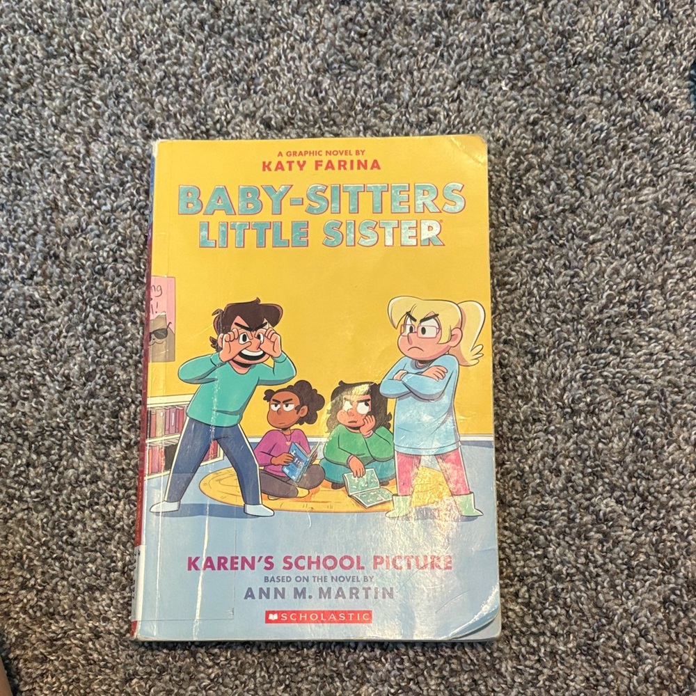 Scholastic Baby-Sitters Little Sister Graphic Novel - Blue and Yellow Cover